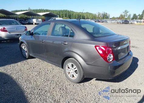 2013 Chevrolet Sonic Lt Auto из США, поврежденный, VIN 1G1JC5SH8D4206864